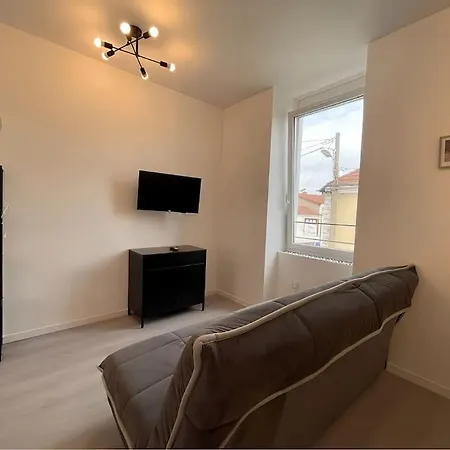B1 T3 60 M2 Cosy 7min Proche Gares Apartmán Roanne